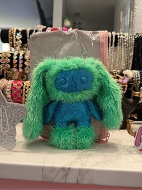 CJ Hendry Sparkle JuJu - Ellis